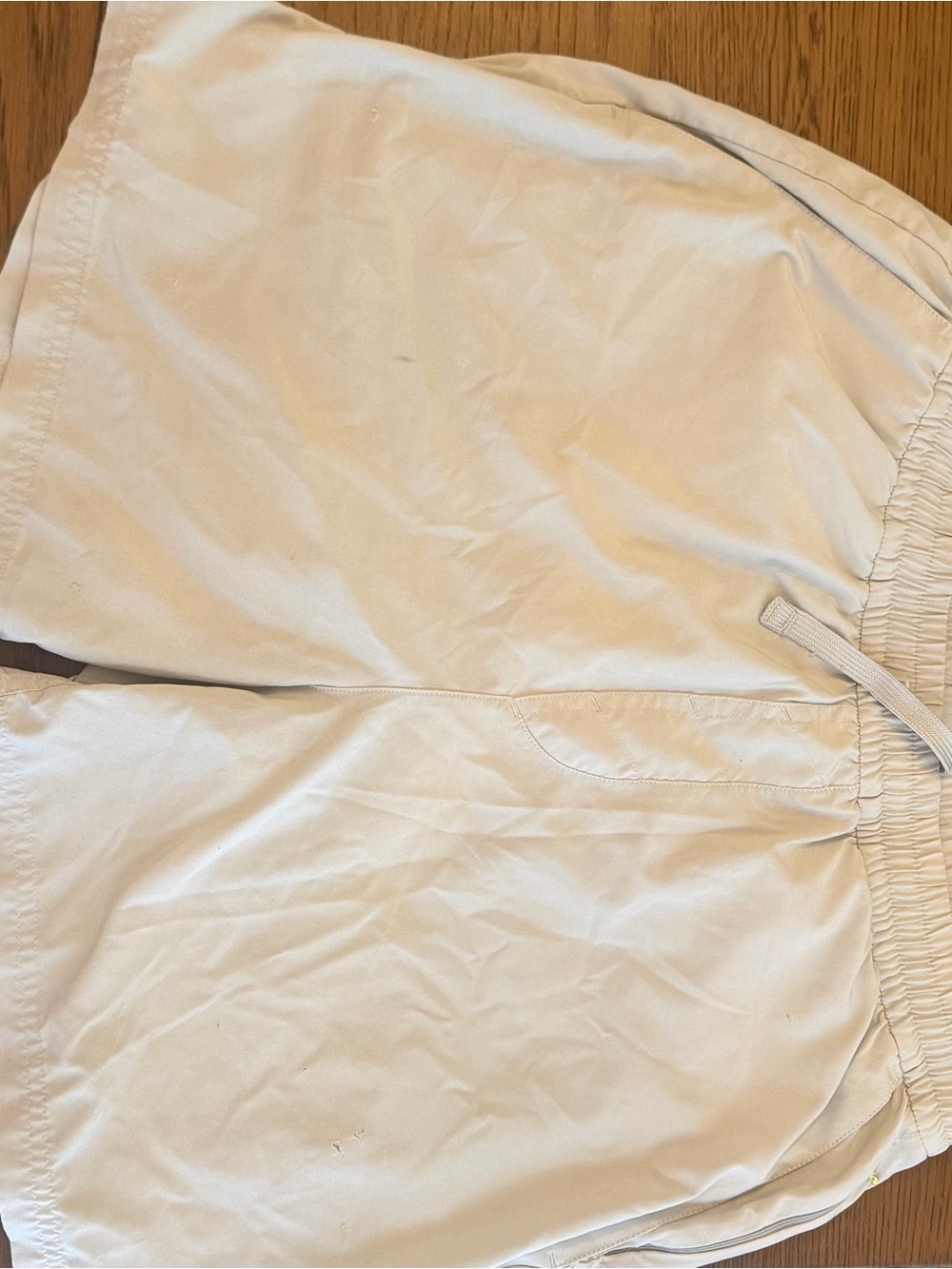 Men’s outdoor voices gray shorts size M